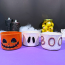 Velas aromáticas Halloween em potes de cerâmica Abóbora, Boo Lilás e Boo Laranja – Casa da Bruxa
